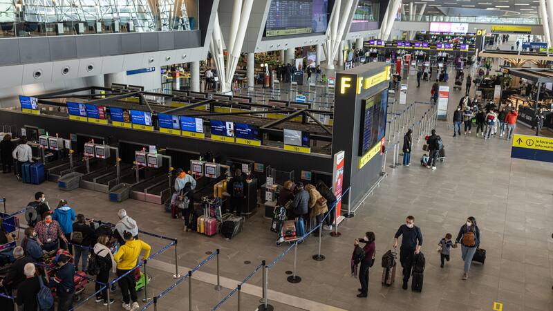 Transfer Aeroporto Santiago - Hotel Santiago - Imagem 4